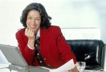 Почни карєру з костюма