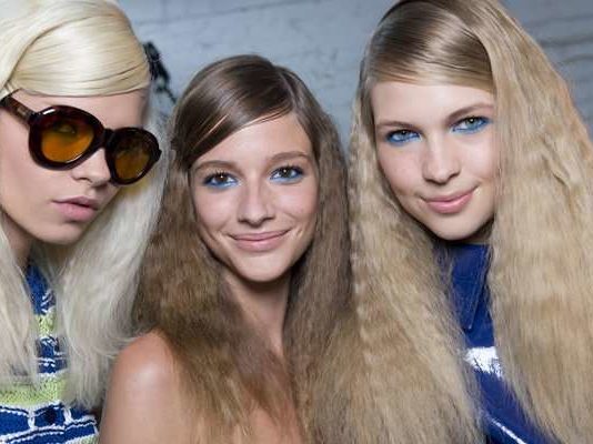 Образ «Райдужні Хвилі» від Сема Макнайта.