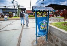 Коста-Ріка: Мекка меблевого справи і вулкан Poas.