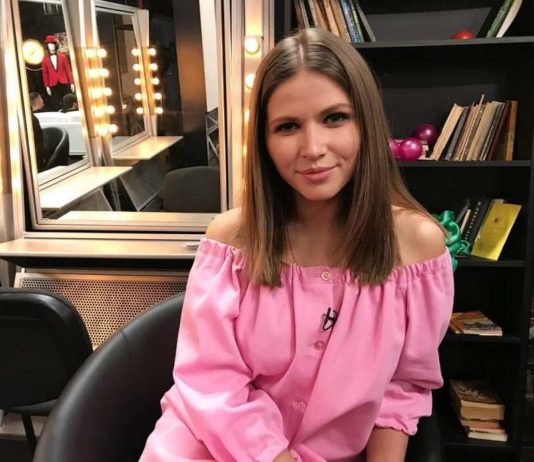 «Довгоочікуваний відпустку почався!»: Юлія Топольницька рятується від холодів на Балі.