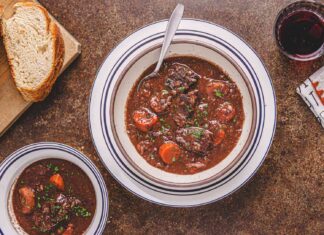 Beef Chuck: Potongan Daging Terjangkau untuk Makanan Kenyamanan Global