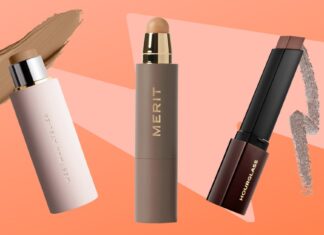 Schoonheid met weinig inspanning: de opkomst van Stick Foundations