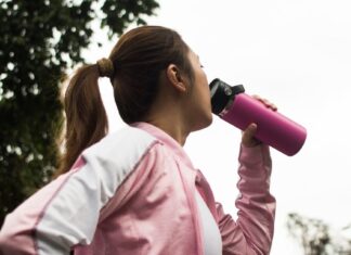 Os médicos dizem que a maioria das pessoas não precisa de pós eletrolíticos