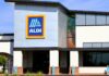 Aldi Shoppers Skip the Bags: A Smarter Way to Handle Groceries
