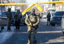 Tattiche dell’ICE sotto tiro: i veterani condannano l’applicazione aggressiva