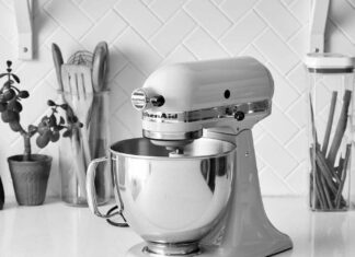 KitchenAid представляє “М’ятний лист” як колір 2026 року