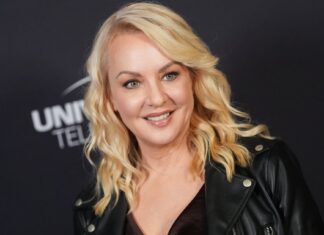 Зірка “Дівочика у Вегасі” зізналася, що пропустила зустріч на “Оскарі” через підтяжку шиї