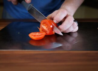 Міцна, Стійка до Плям Обробна Дошка зі Знижкою 41%