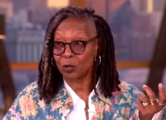 Вупі Голдберг відверто розповідає про своє випадкове сексуальне життя в 70 років