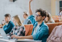 Від влади до впливу: як перейти до відносин «дорослий – дорослий»